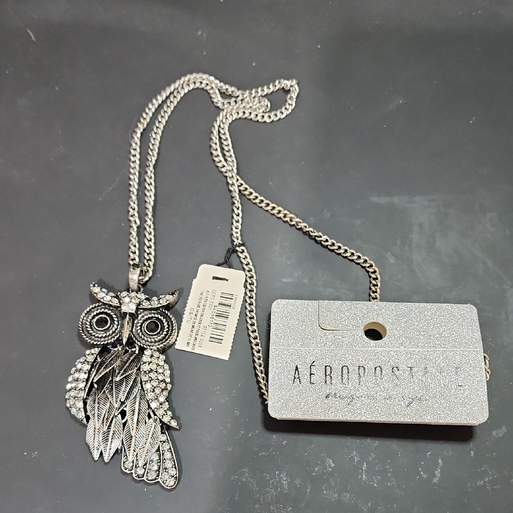 Aeropostale Silver Owl Pendant Necklace